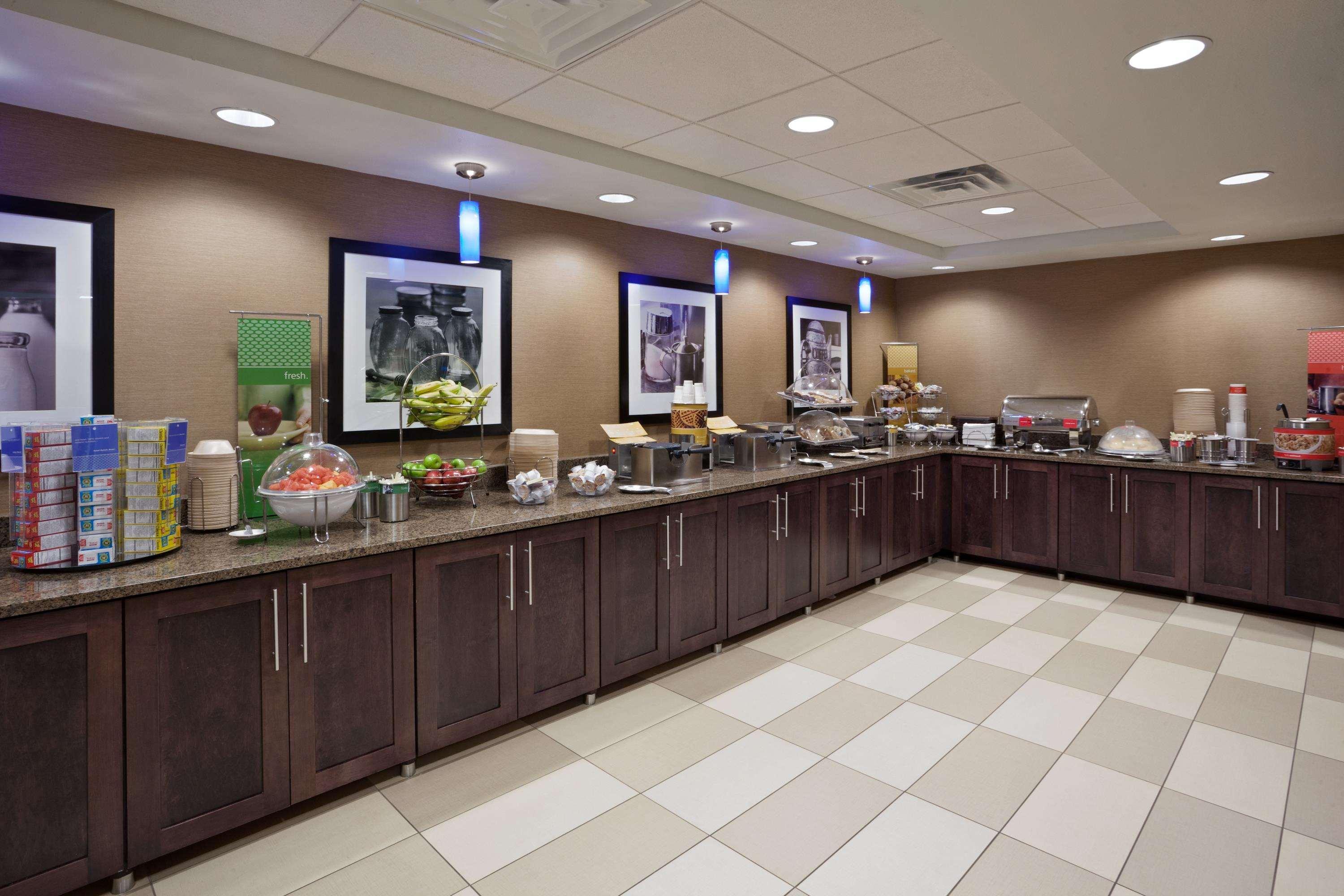 Hampton Inn Sioux Falls Hayward Addition Exterior foto