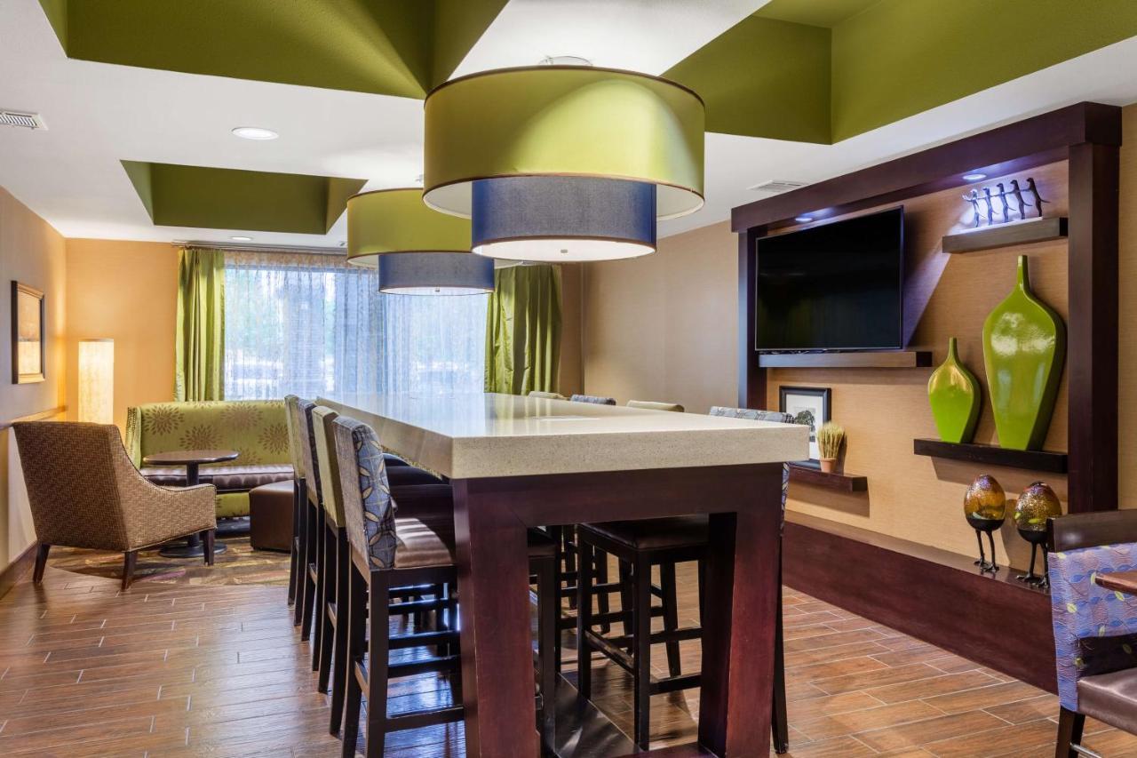 Hampton Inn Sioux Falls Hayward Addition Exterior foto