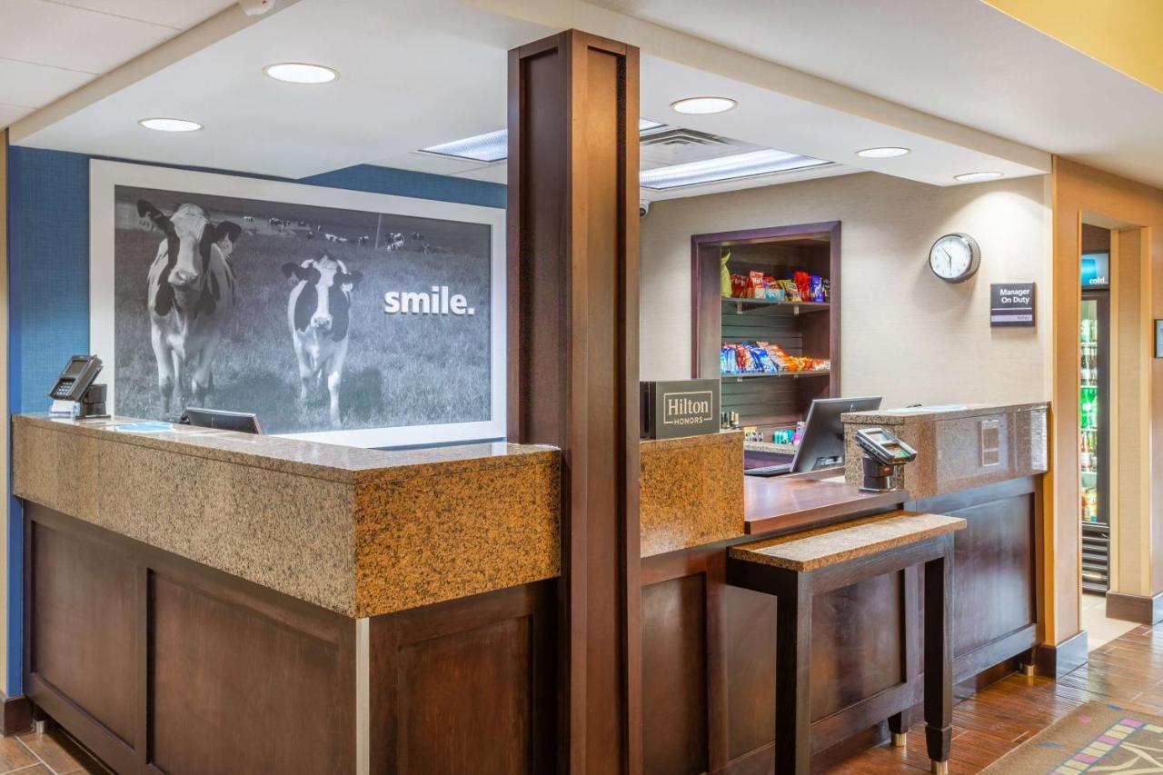 Hampton Inn Sioux Falls Hayward Addition Exterior foto