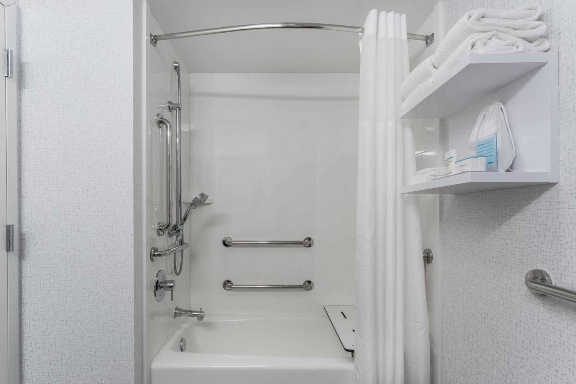 Hampton Inn Sioux Falls Hayward Addition Exterior foto